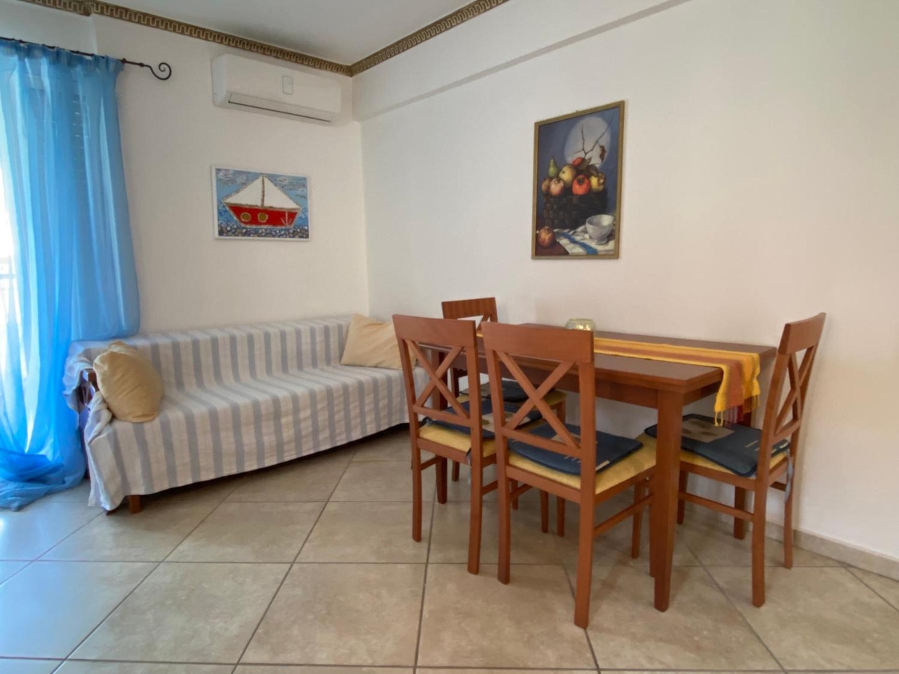 Roula Apartment Néoi Póroi Buitenkant foto